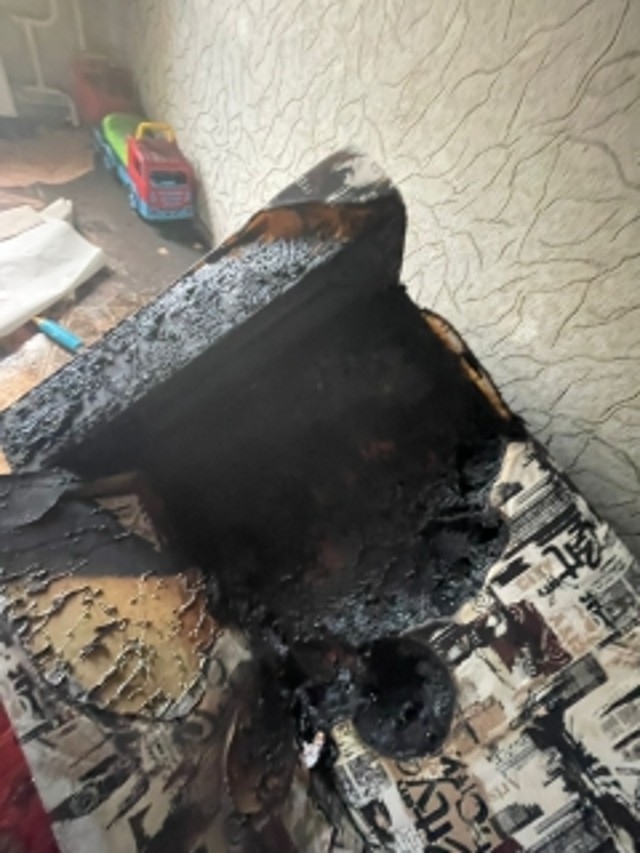 В Омске при пожаре погибли дети одного и трёх лет