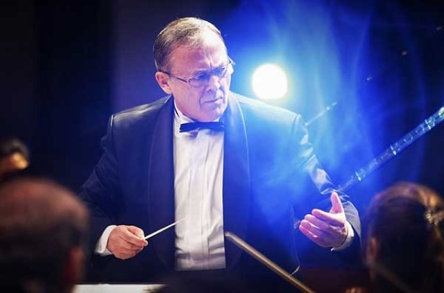 От коронавируса скончался бывший главный дирижер Омского симфонического оркестра Егений Шестаков