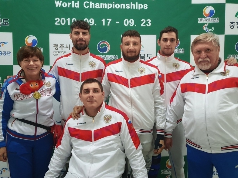 Омские фехтовальщики взяли «золото» на чемпионате мира