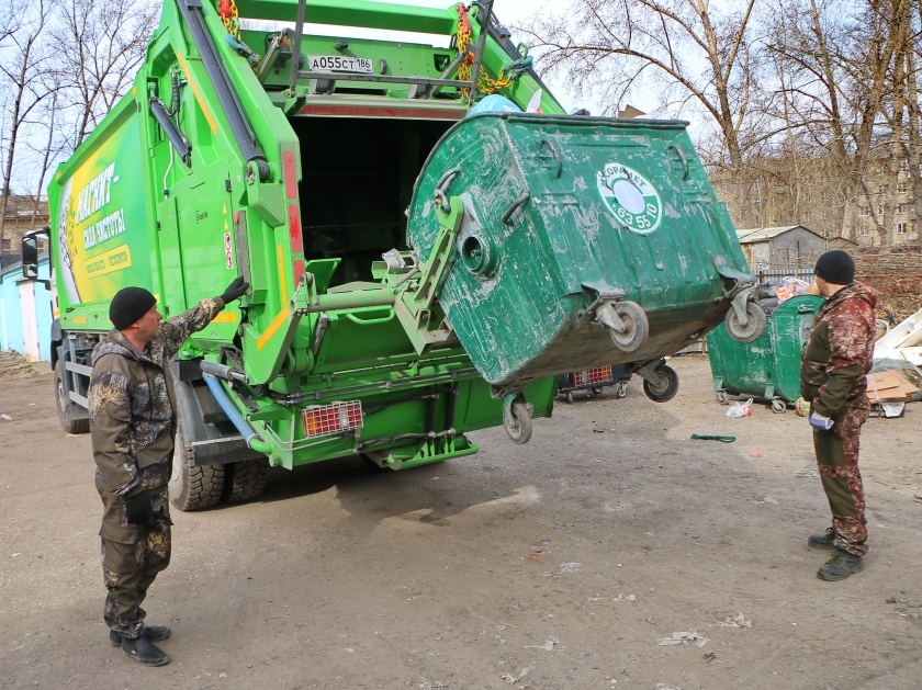 В Омской области во второй раз снизили плату за вывоз мусора 
