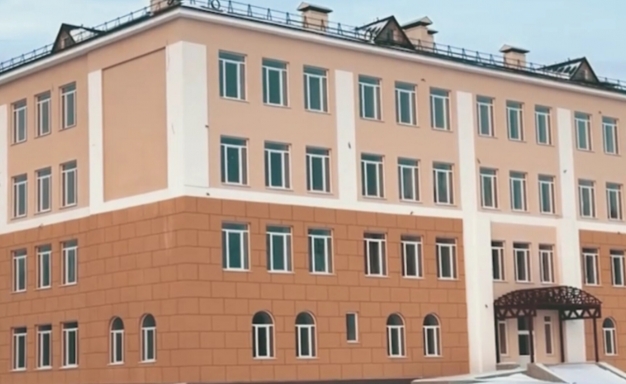 Сергей Шелест: «В адрес ООО «Домострой» направлено уведомление о расторжении в одностороннем порядке договоров на выполнение капитального ремонта в гимназии №88 и школе №13»