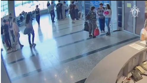 Новорожденную девочку, которую омичка подарила петербурженке, отправили в дом ребенка