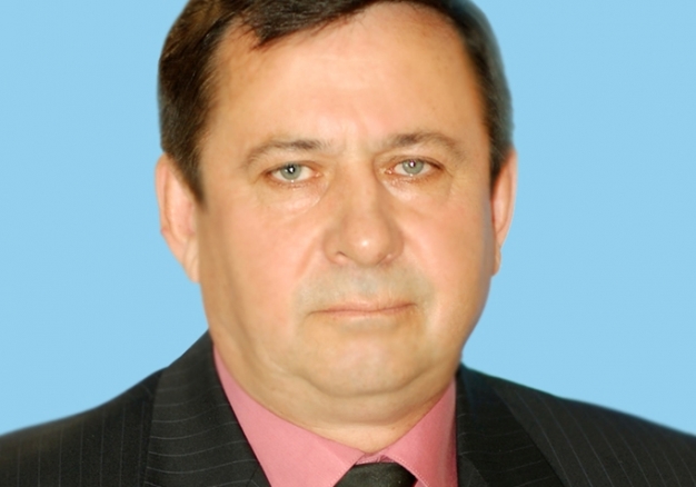 В Нововаршавке в ходе прямых выборов мэра победил адвокат-коммунист Кошара
