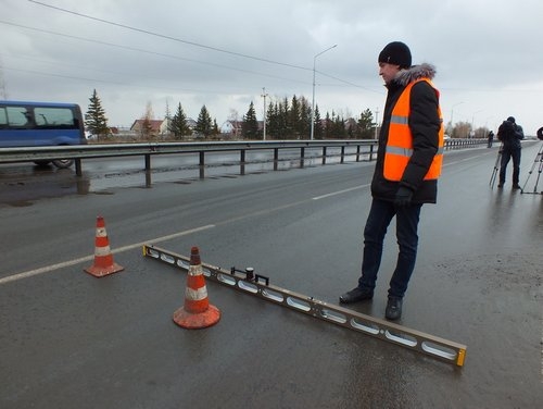 Антимонопольщики разберутся по жалобе «СибРос» со 120-миллионным дорожным тендером