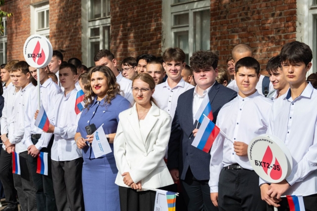 Как ОНПЗ создает перспективы карьерного роста для молодых омичей