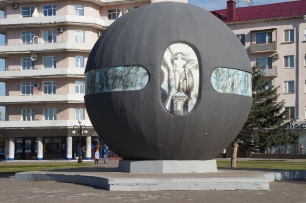 Дизайнеры не хотят видеть «шар Бухгольца» в парке 300-летия Омска