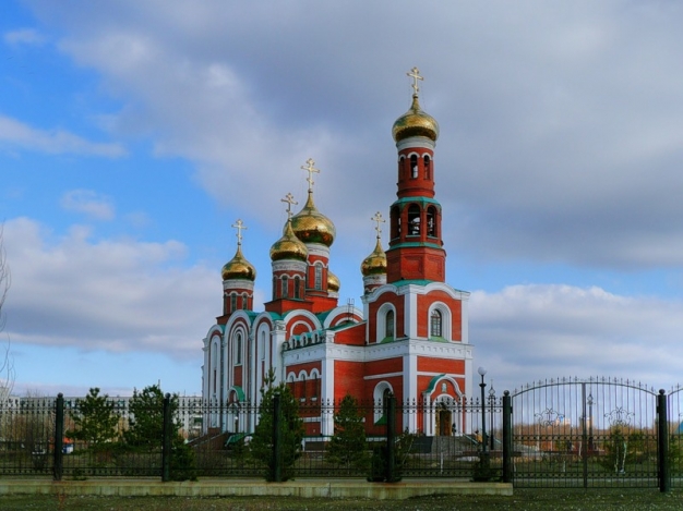 РПЦ не удалось получить участок под Христорождественским собором в собственность