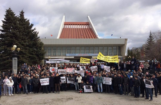 Что важнее: скромные конкретные дела или эффективный пиар?