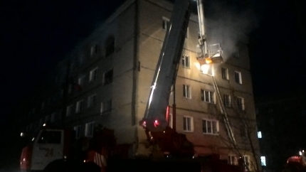 В пожаре под Омском погибли три женщины и двое детей