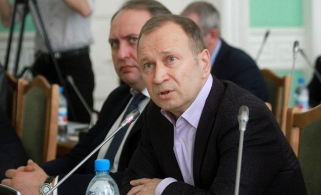 Антикоррупционная комиссия омского Горсовета большинством голосов выступила против депутата Федотова