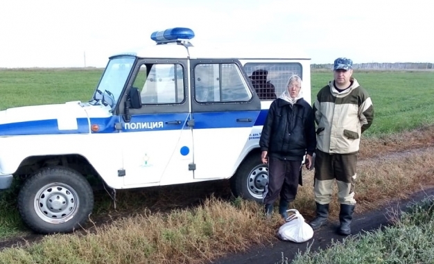 В Омской области нашли 62-летнюю пенсионерку, пропавшую в лесу накануне