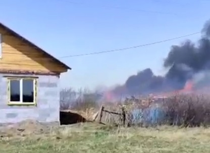 В Омской области горела еще одна деревня