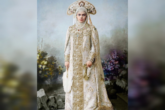В Омском краеведческом музее может храниться кокошник сестры Николая II