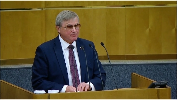 В старшую школу как в вуз? ОГЭ превращается в ЕГЭ