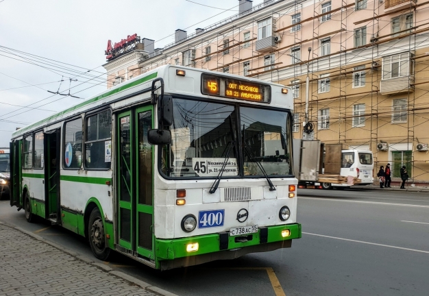 Омичам вернут возможность ездить по льготным картам