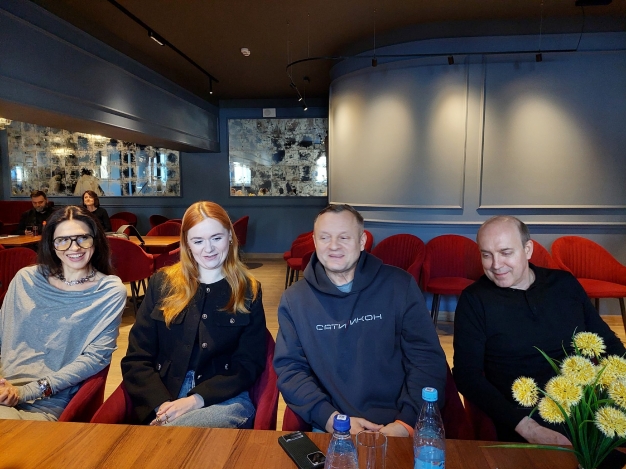 «Вино из одуванчиков» настоится ко Дню театра