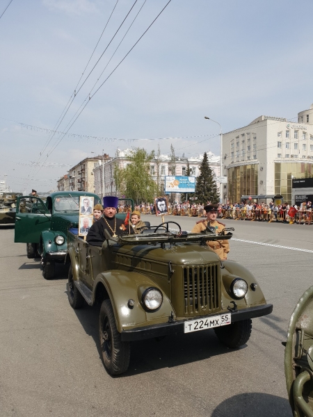 Омичей все-таки пустят на Парад Победы 