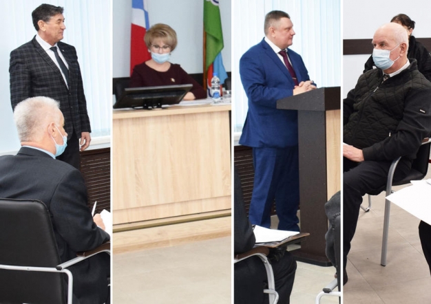 На место главы Большереченского района претендуют педагог и безработный