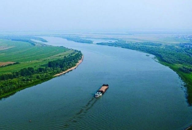 Омские власти предложили создать концепцию развития Обского и Обь-Иртышского бассейнов внутренних водных путей