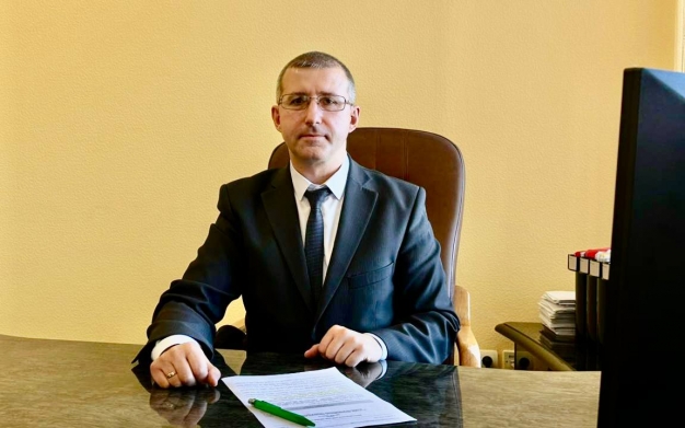 Сергей Шелест: «Назначил на должность директора департамента жилищной политики Дмитрия Николаевича Хрищенко»