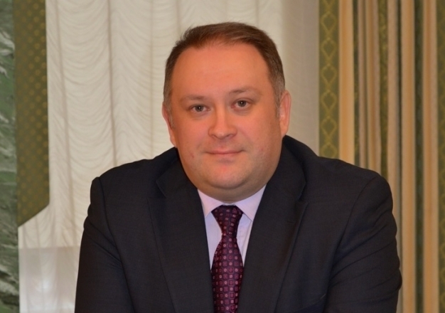 Бывший руководитель УФНС по Омской области в суде признал свою вину