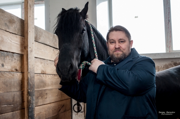 Солярий для питонов и «педикюр» для бизонов