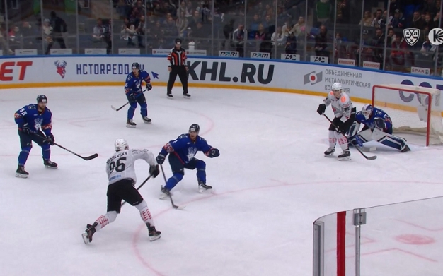 Рашевского прорвало! «Авангард» устроил впечатляющий камбэк в Нижнем Новгороде