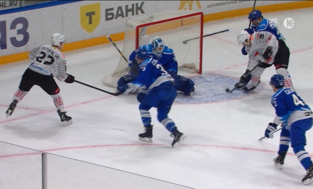 Двойной «Биг Мак» со вкусом победы! «Авангард» обыграл в Москве «Динамо»