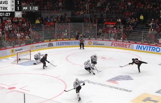 «На запчасти-II». «Авангард» снова разгромил «Трактор» — теперь уже дома