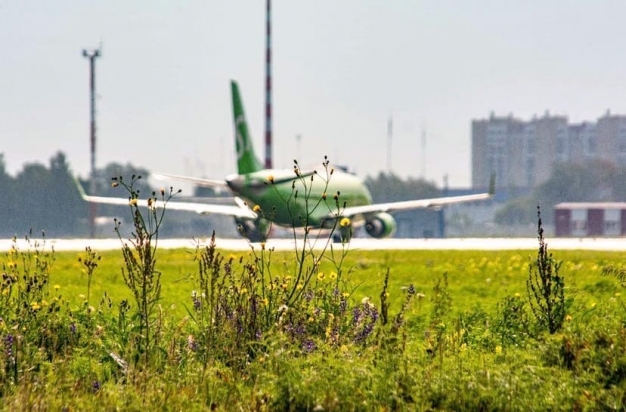 Омский аэропорт анонсировал прямой рейс в Калининград