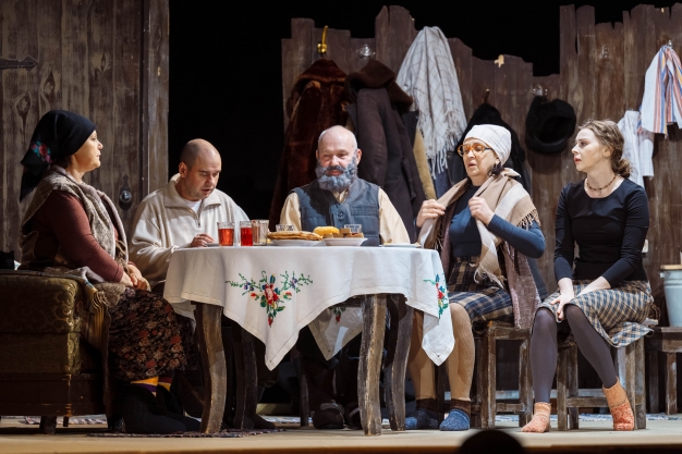 Постановки театра им. Любови Ермолаевой стали ярче благодаря поддержке Омского НПЗ «Газпром нефти»