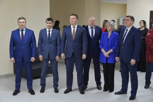 Глава Минобрнауки РФ Валерий Фальков торжественно открыл новый корпус ОмГУ