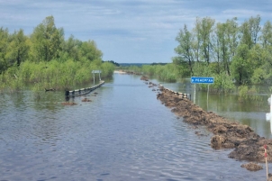 В Омской области остаются затопленными 485 домов