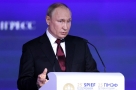 Владимир Путин: «Мы откажемся от всех плановых проверок бизнеса, сфера деятельности которого не связана  с риском причинения вреда гражданам и окружающей среде»