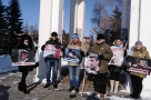 В Омске прошел пикет в память о Борисе Немцове