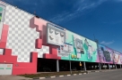 Уличные художники превратили фасад омской МЕГИ в компьютерный экран