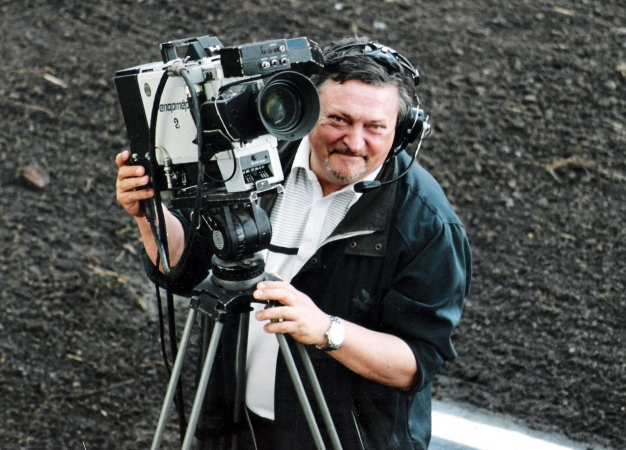 Нацеливший объектив на этот мир (Несколько «стоп-кадров» памяти Валерия Ткалина)