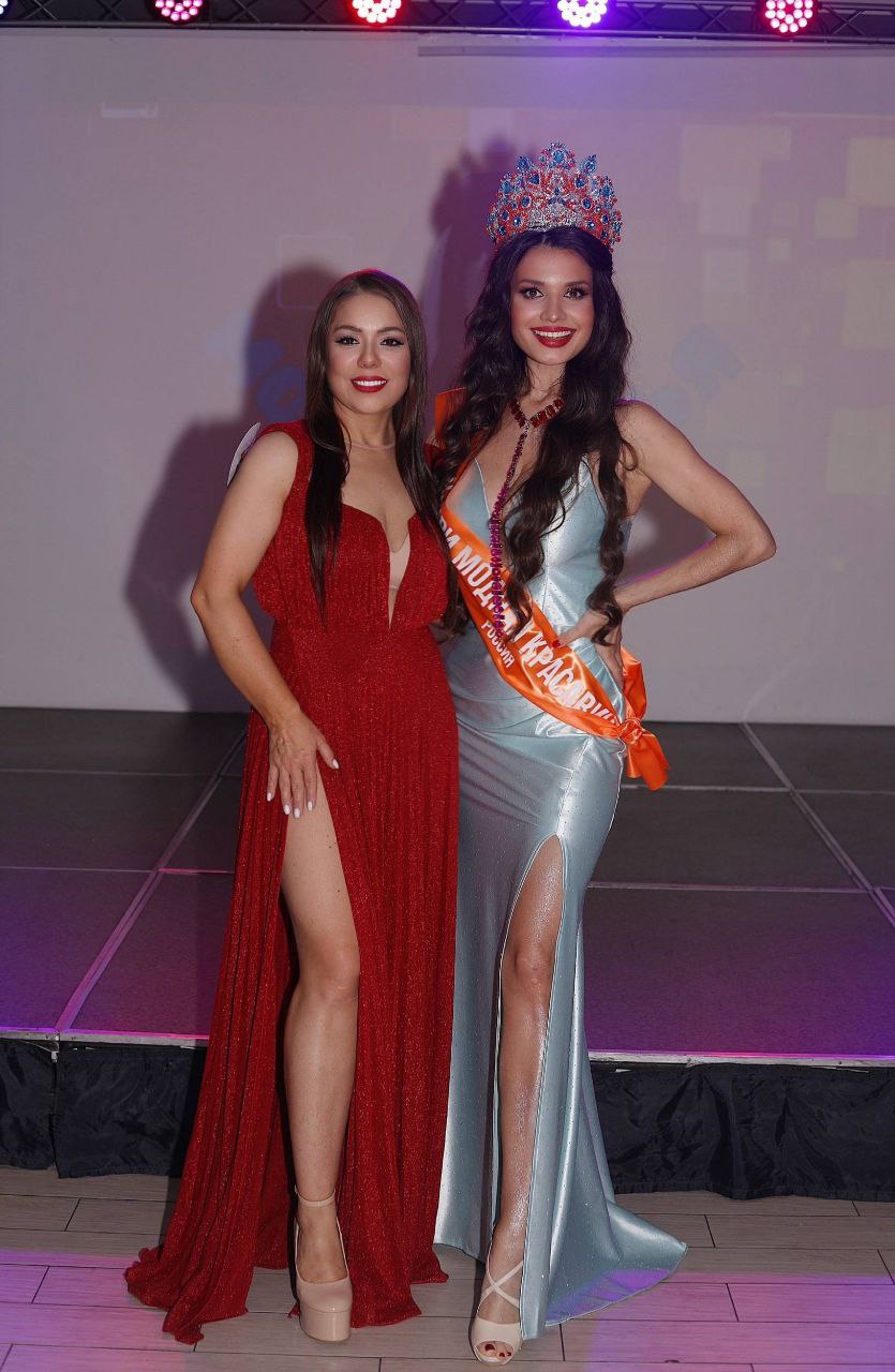 Ольга Ларионова (справа) с продюсером Николь Джалиловой